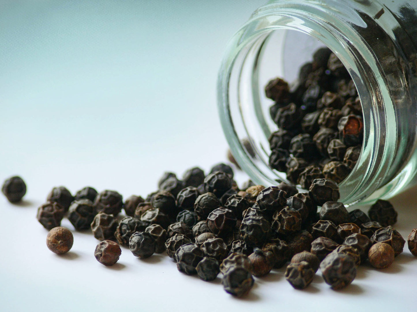 Bourbonský pepř (Alc. 8,9 % obj.) 30 g